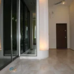 Четырёхкомнатная квартира студия в Киеве фото 34 kvartyra studiya naberegna 34