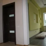 Четырёхкомнатная квартира студия в Киеве фото 35 kvartyra studiya naberegna 35