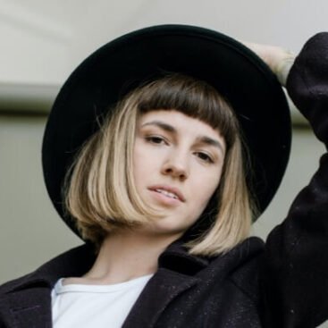 Отримати консультацію будівельника, ремонт Луцьк 4 5 conference clare douglas